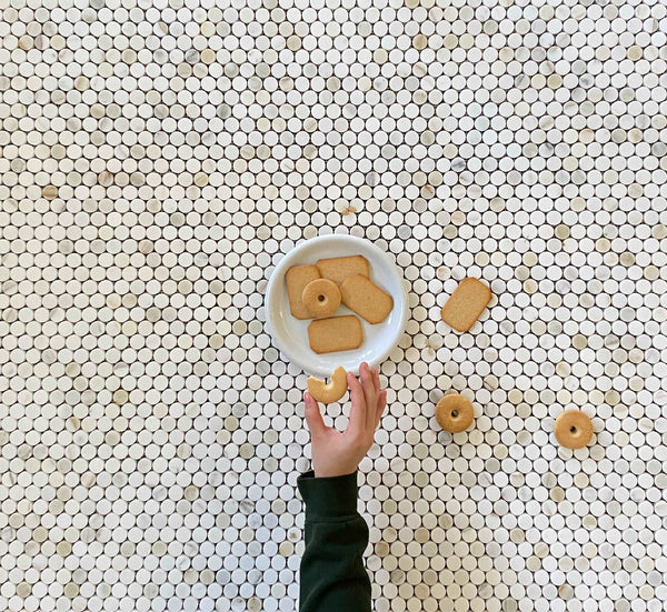 Calacatta Gold Marble Mosaic Penny Round for Wall or Floor| Kitchen Backsplash penny Tile| Penny Round Floor Tile| Gold and White Marble TIle| White Penny Tiles All Marble Tiles