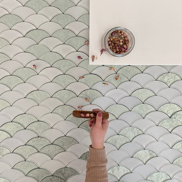 Scaglie Glass Waterjet Mosaic Tile White and Clear Glass Tile for Accent Wall| Backsplash| Kitchen Mosaic| Bathroom Tile| Wall Tile| Sea Shell Glass Tile All Marble Tiles