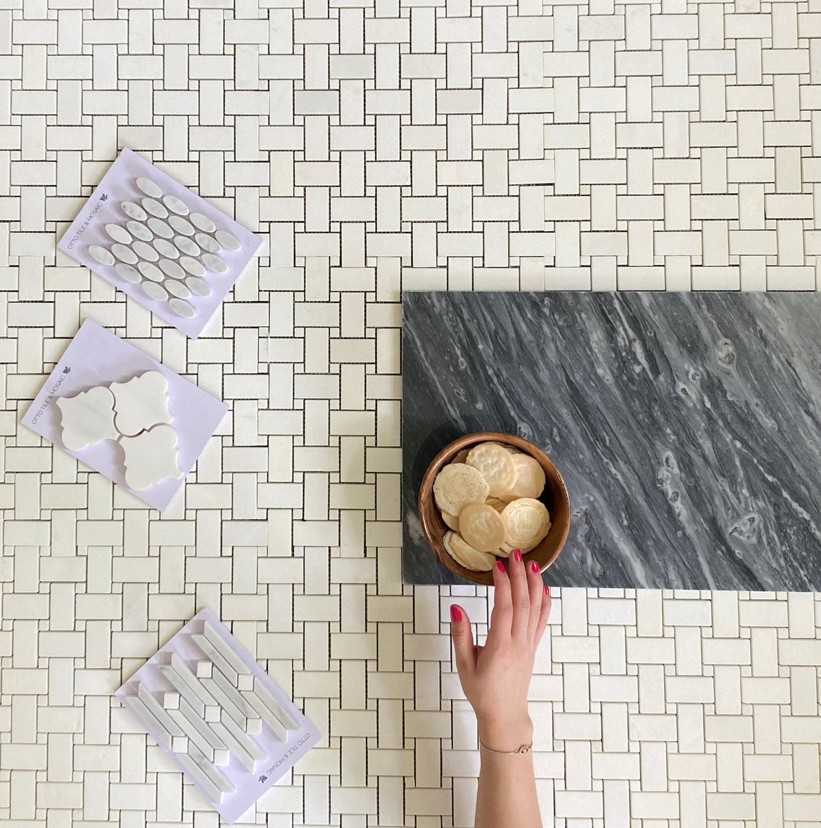 Nova Basket Bianco Carrara & Thassos Marble Mosaic Tile