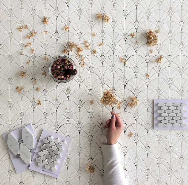 Fan Waterjet Mosaic Thassos and Mother of Pearl All Marble Tiles