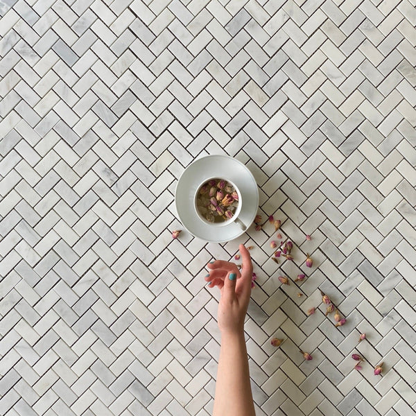 Arabescato 1"x3" Marble Herringbone Polished Tile for Back Splash in Kitchen| Herringbone Grey and White Tile| Bathroom Tile Ideas| Marble Tile Trends| All Marble Tiles