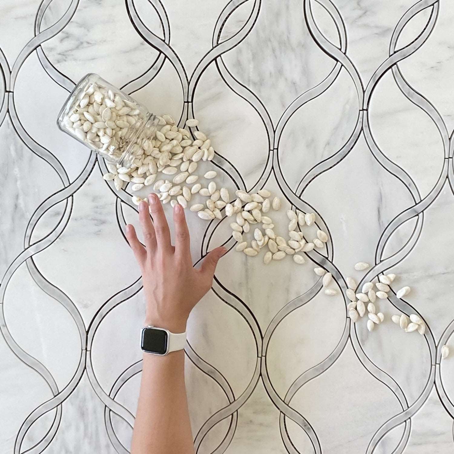 Arabescato And Carrara Harmony Waterjet Design White and Grey Waterjet Tile Trends| Accent Wall Backsplash| Kitchen Tile Back Splash| Marble Tile Backsplash All Marble Tiles